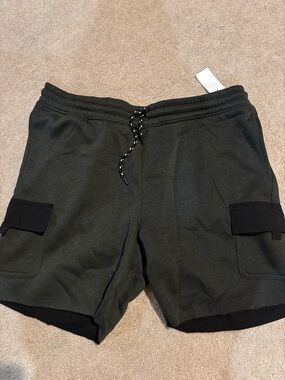 Rue21 Olive Green Cargo Shorts with Black Accents